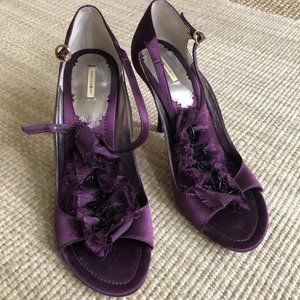 BEAUTIFUL PURPLE MAX STUDIO SATIN SIZE 7 HEELS